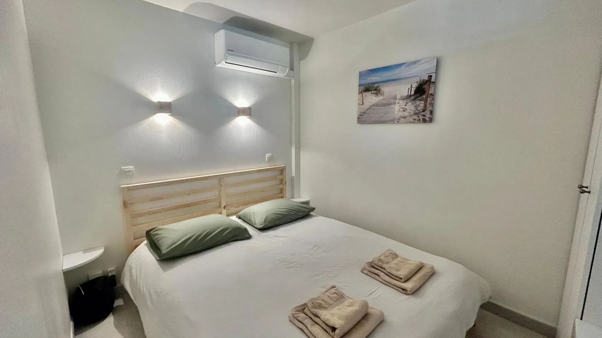 Les Restanques 3 Etoiles 4 A 5 Pers 2143 Apartment Grimaud